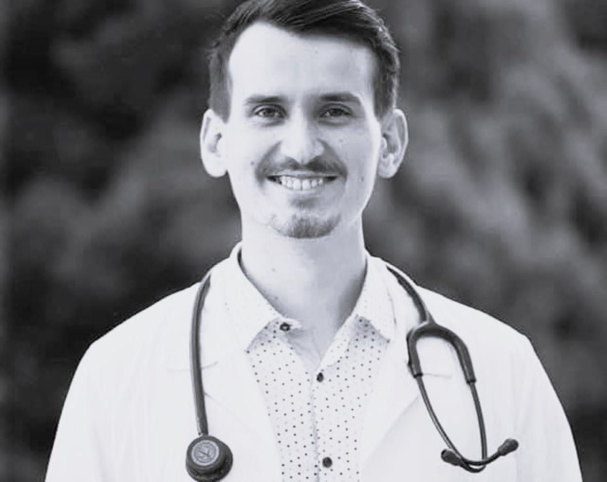 Anchetă după ce doi medici tineri au murit în condiții suspecte: Rafila spune că ar putea fi suprasolicitare