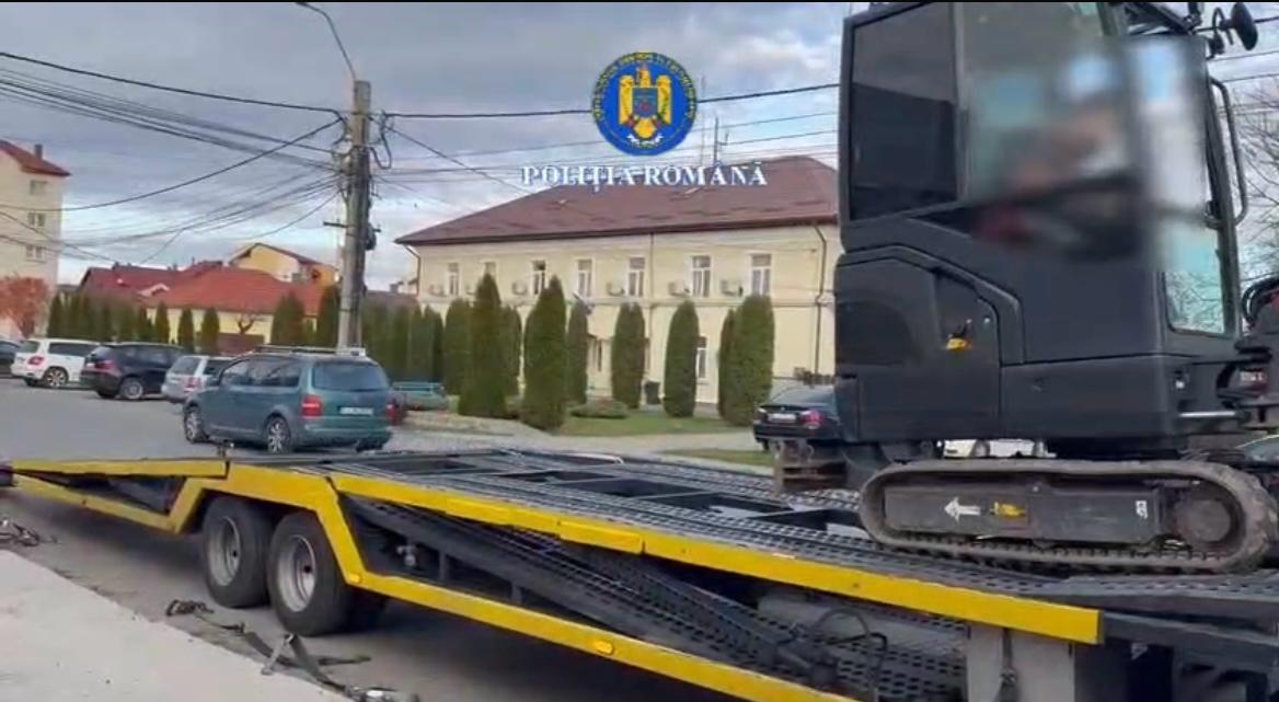 Botoșănean prins la volanul unui excavator furat în valoare de 30.000 de euro 