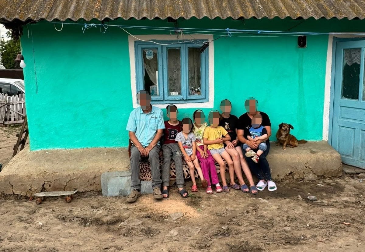 familie care are nevoie de ajutor