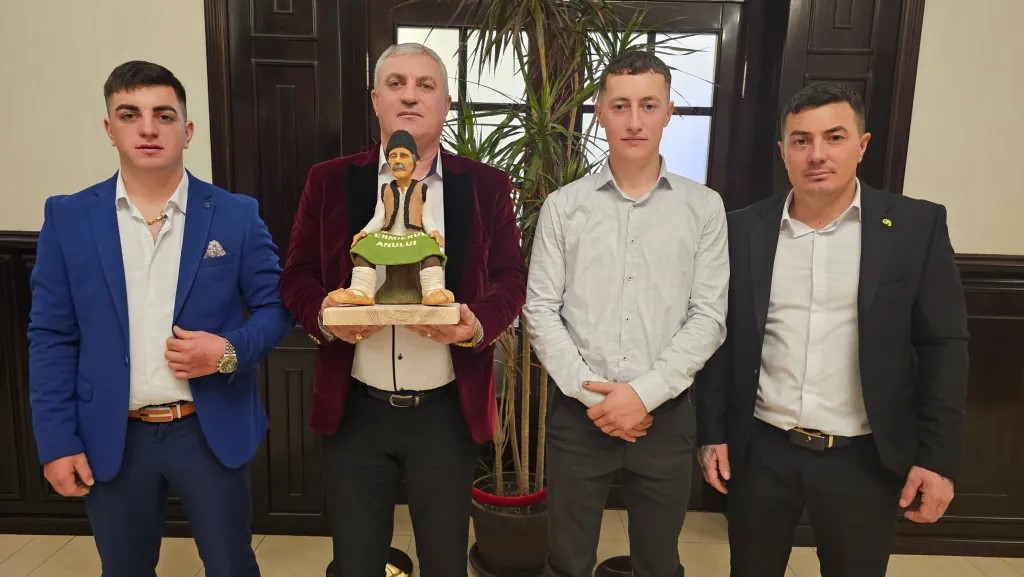 Din dragoste față de oierit: Fermierul din Botoșani care nu renunță la vechea tradiție de familie