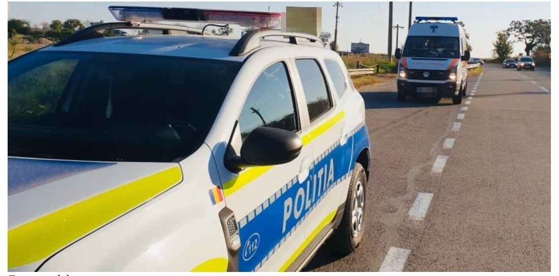 O tânără din Botoșani s-a răsturnat cu mașina la Suceava 