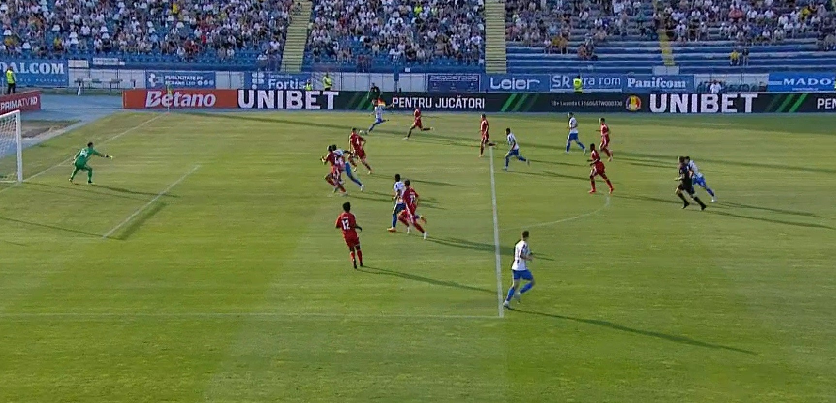 FC Botoșani pierde derby-ul Moldovei după un meci decis în primele 6 minute, mulți nervi în prelungiri – VIDEO