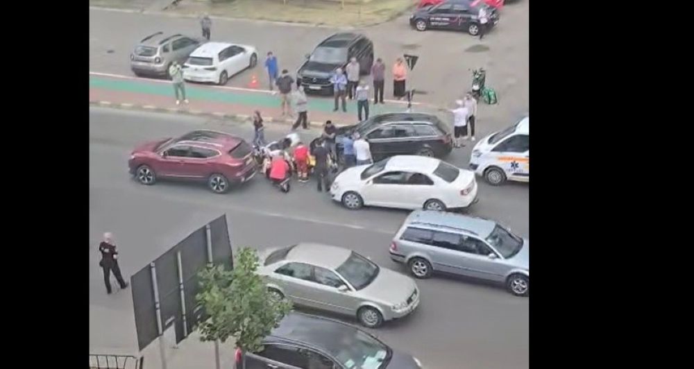 Un șofer din Botoșani a băgat în spital un motociclist 