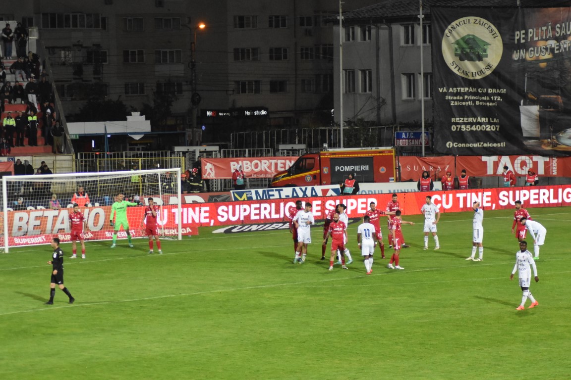 Vedeta alb-roșilor aproape că a rămas fără cuvinte:  Nici nu știu ce să spun, deja este penibil