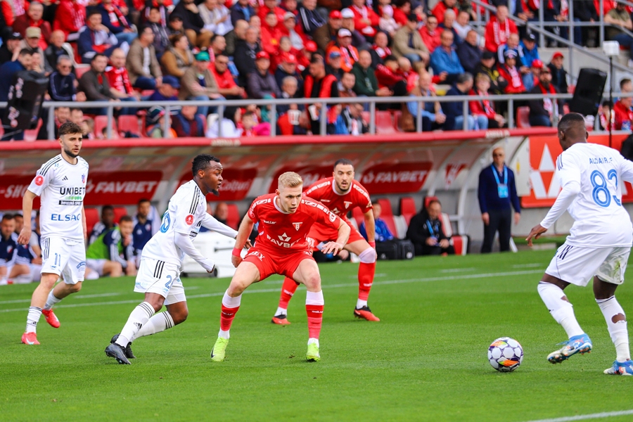 Primul verdict al medicilor pentru jucătorul de la FC Botoșani dorit de Becali 