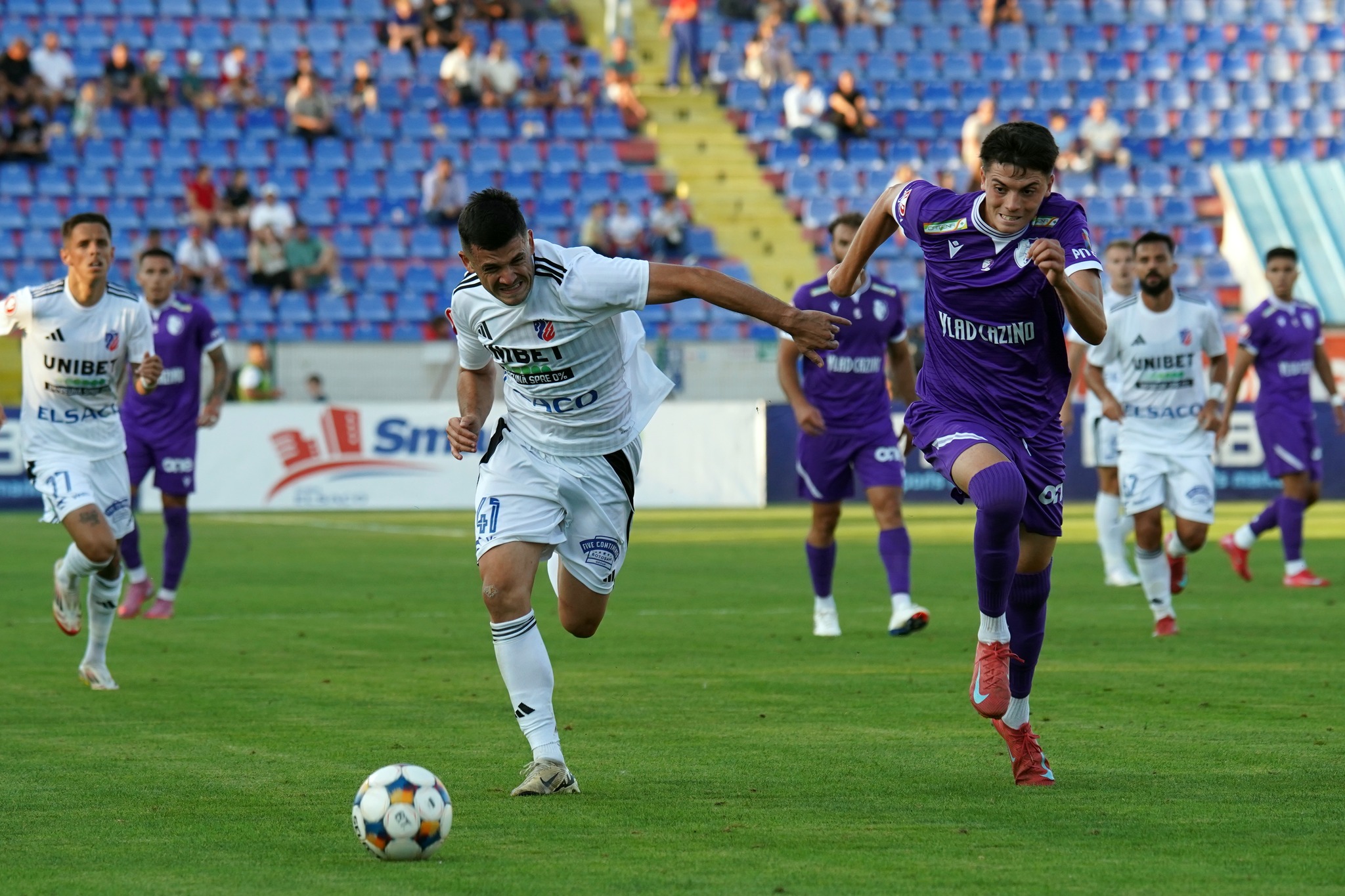 FC Botoșani acordă mai mult timp de joc fotbaliștilor români în noul sezon