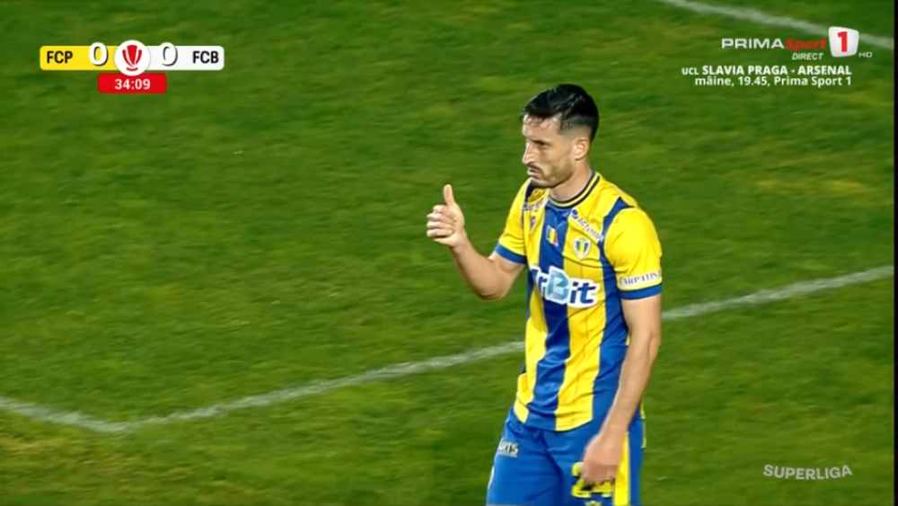 Gest rar făcut de un jucător de la Petrolul, fotbaliștii de la FC Botoșani l-au aplaudat: Îl va costa postul de titular meciul viitor