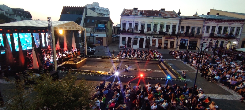 ASTĂZI: Începe Festivalul Instituțiilor de Cultură din Centrul Vechi – PROGRAMUL pe zile 
