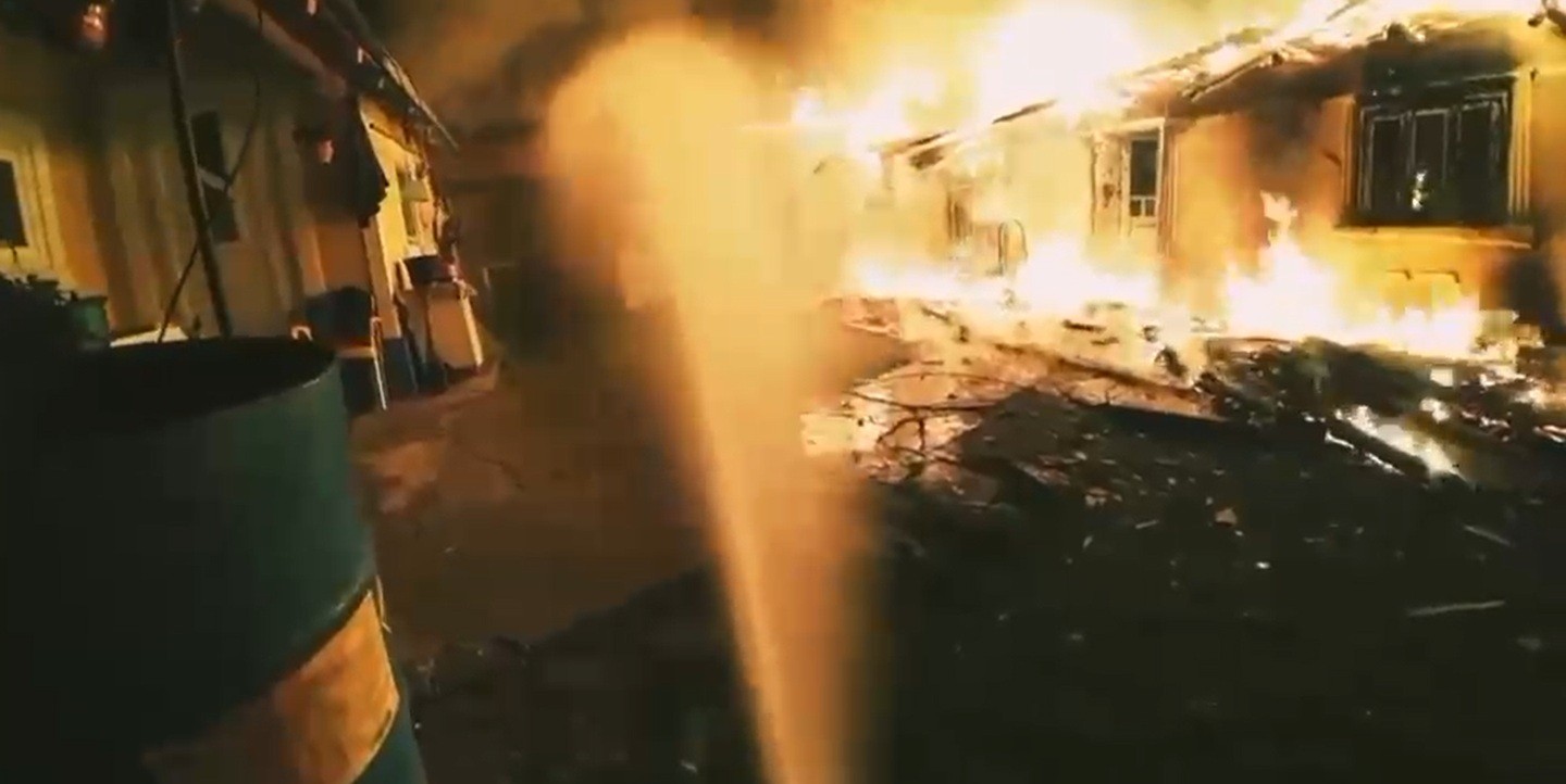 flacari devastatoare la un incendiu