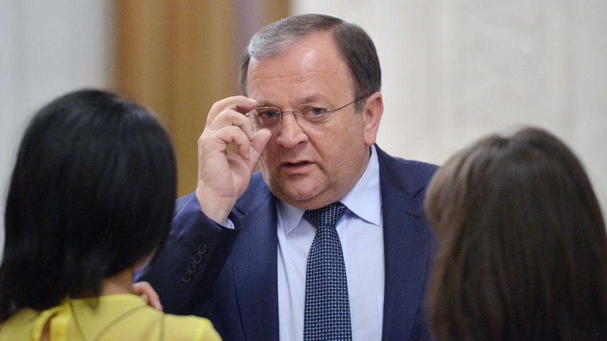 Flutur de la Suceava deschide lista pentru Senat