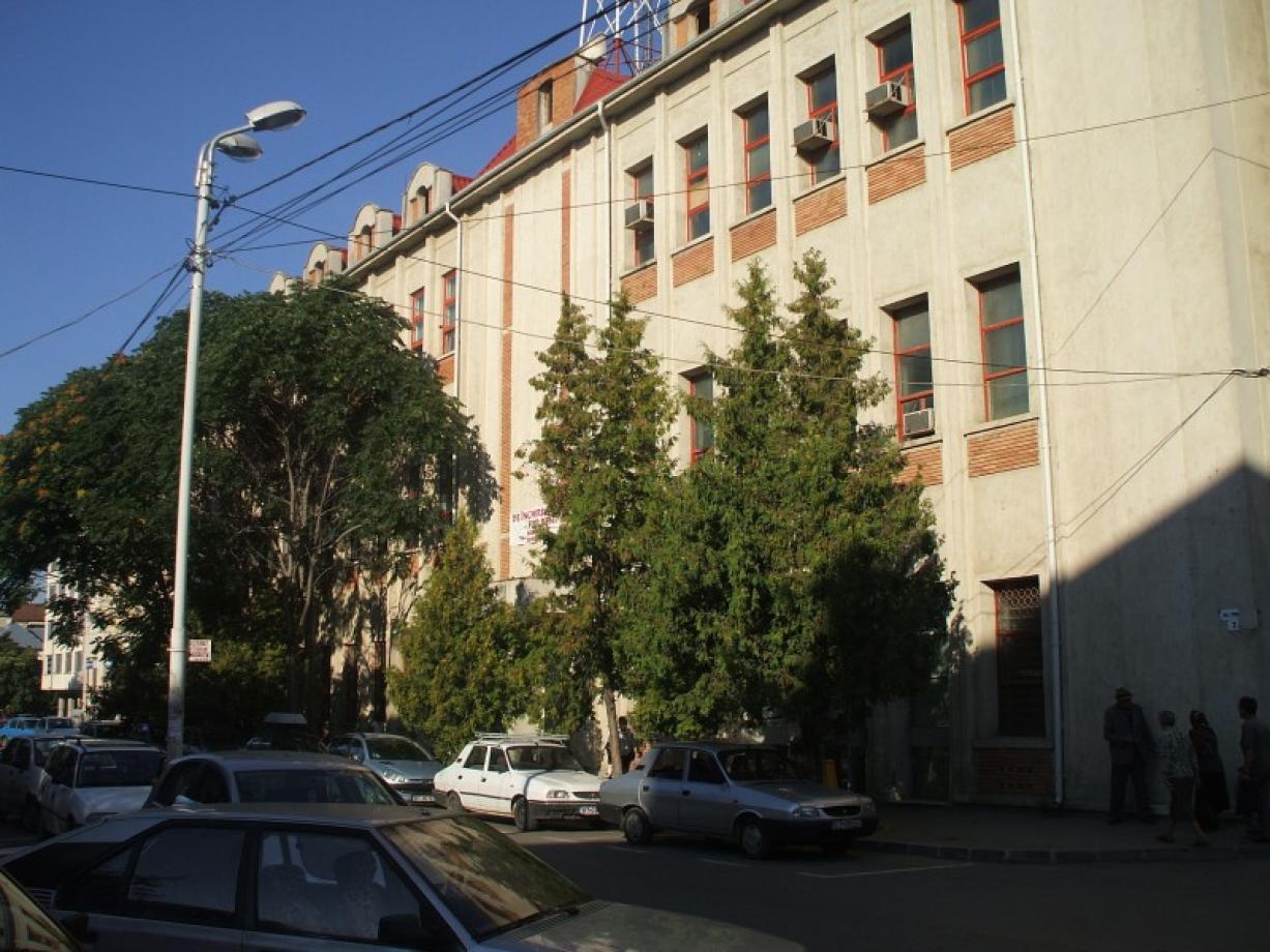 fostul sediu romtelecom botosani