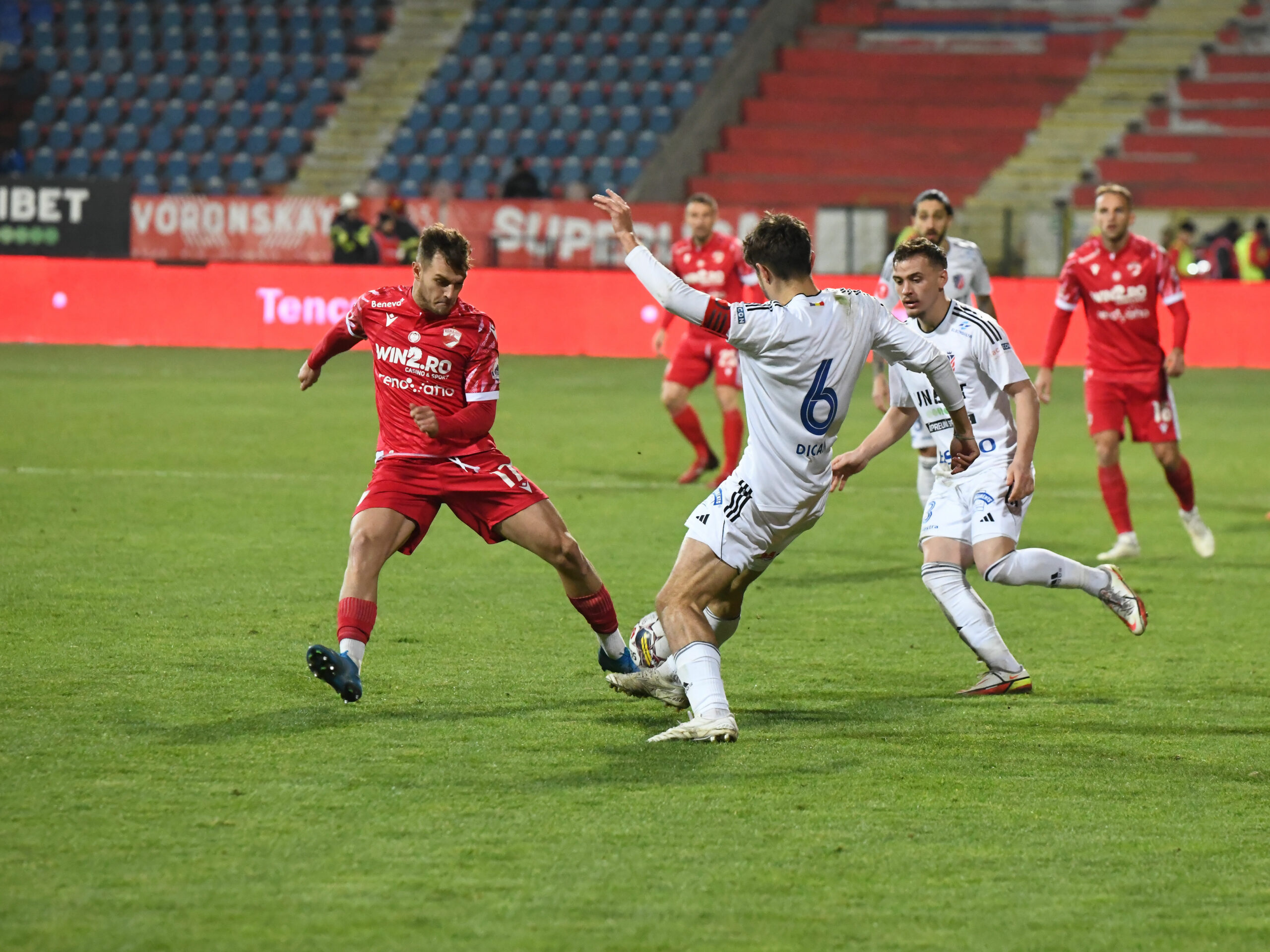 Un jucător de la FC Botoșani, în top 10 cei mai valoroși fotbaliști moldoveni