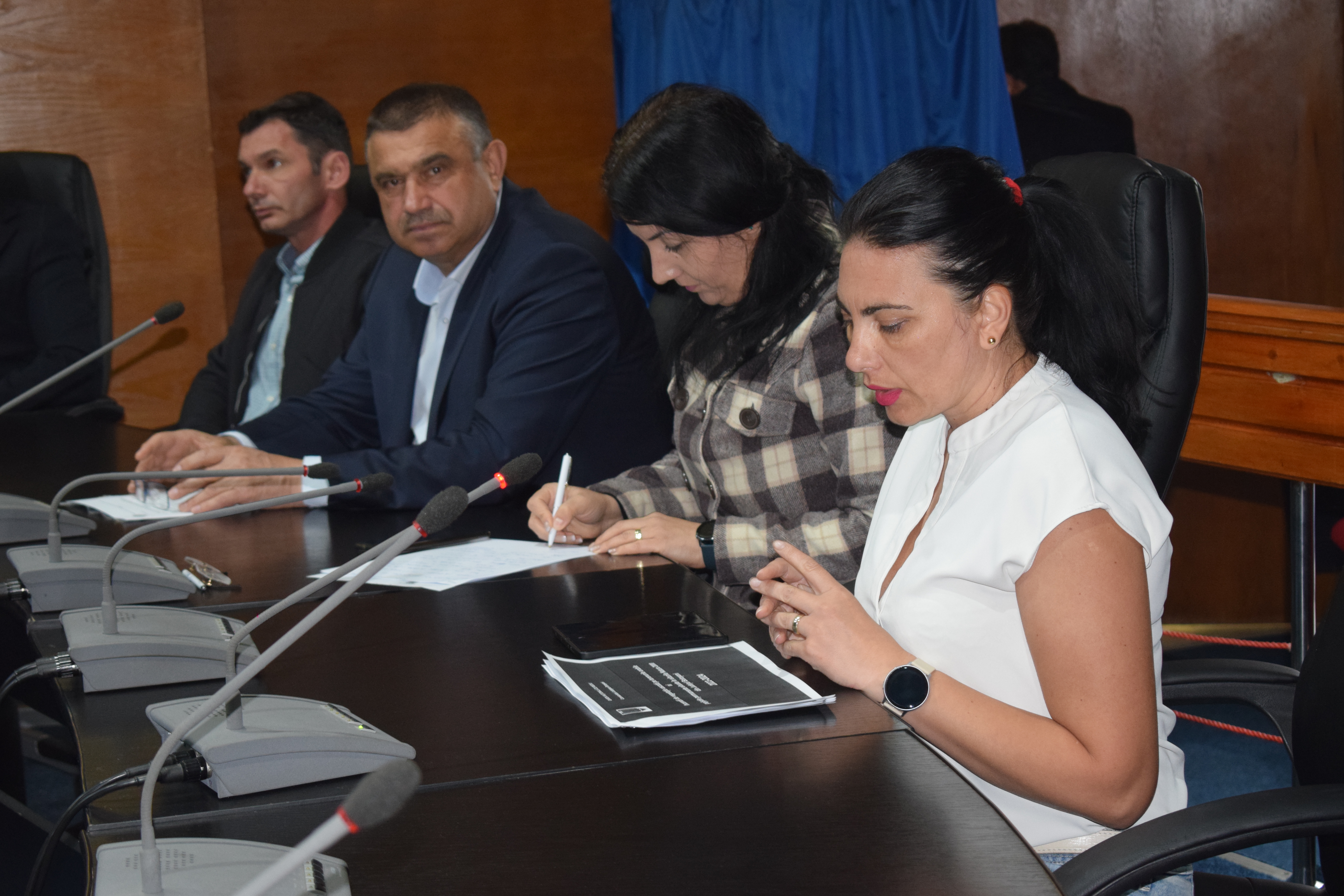 Sesizări PENALE după incendii în zone protejate: Șefa de la Garda de Mediu, semnal în ședință