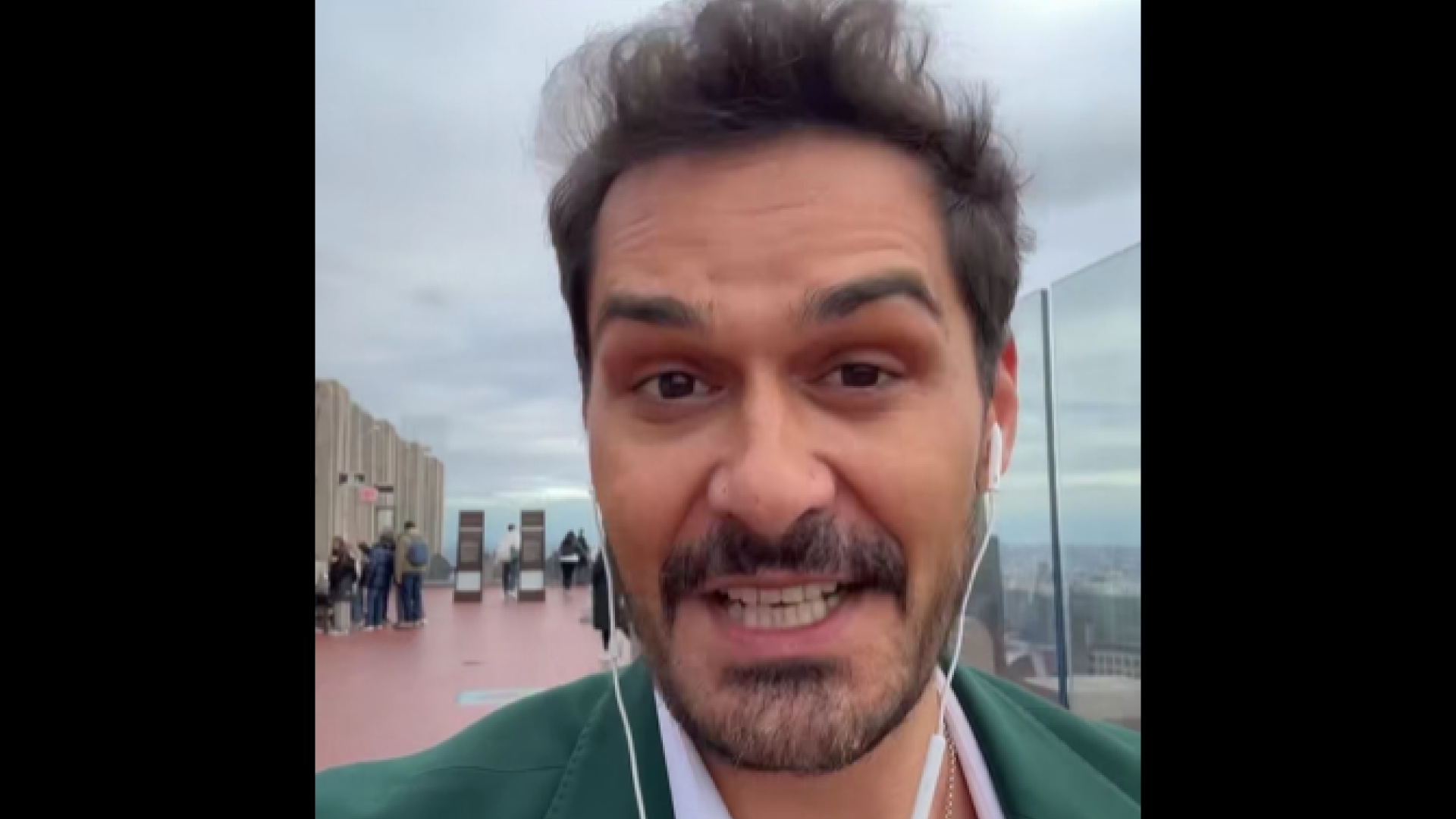 „Pentru că… POT” : Botoșăneanul George Burcea și-a anunțat din New York candidatura la Primăria Capitalei – VIDEO 