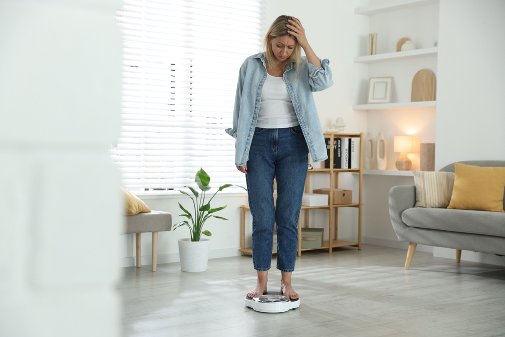 Grăsimea la menopauză: Cortizolul, principalul vinovat. Soluții eficiente pentru femei