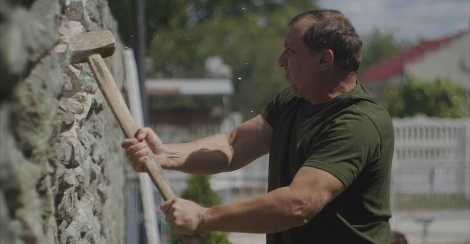 „Hotarul”, comedia moldovenească despre conflicte mărunte, lansată în cinematografe