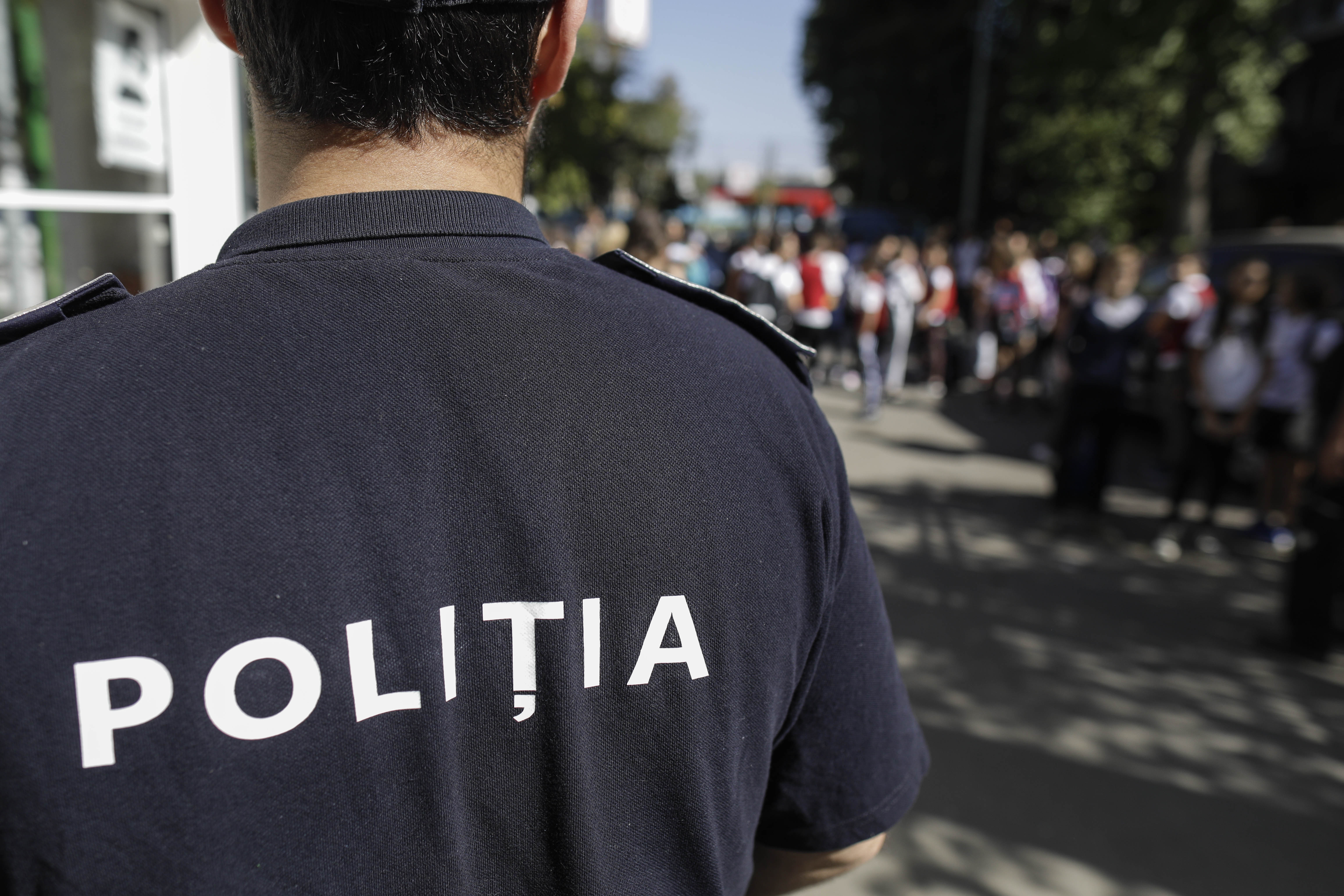 Decizia instanței în cazul elevului care și-a atacat cu maceta doi colegi, la un liceu din Pitești