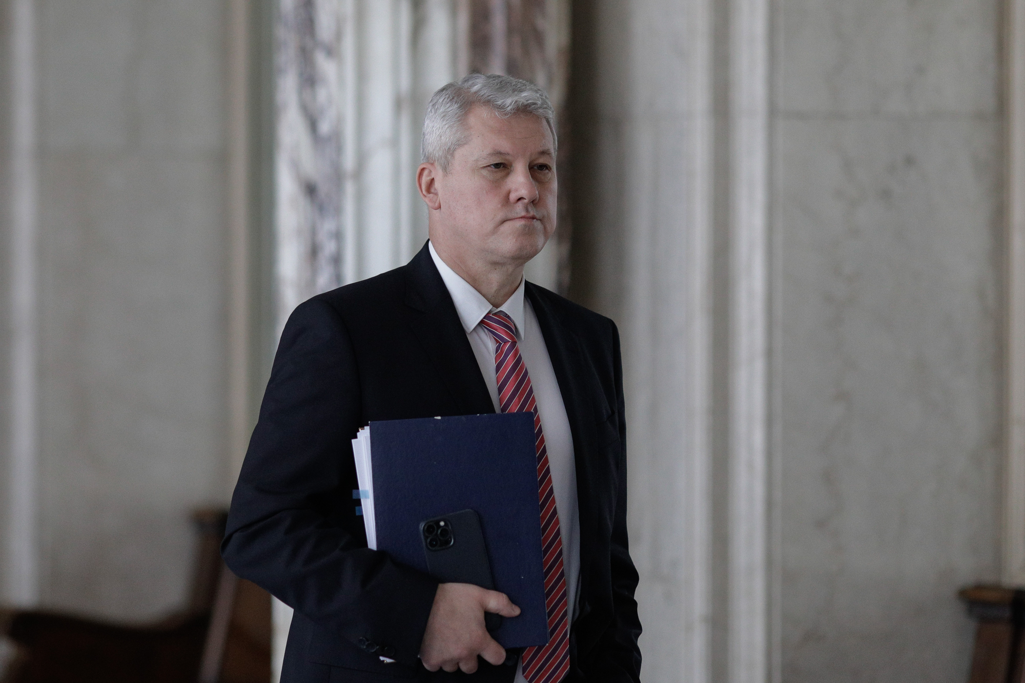 Scandal în Justiție! Se cere demiterea urgentă a lui Cătălin Predoiu!