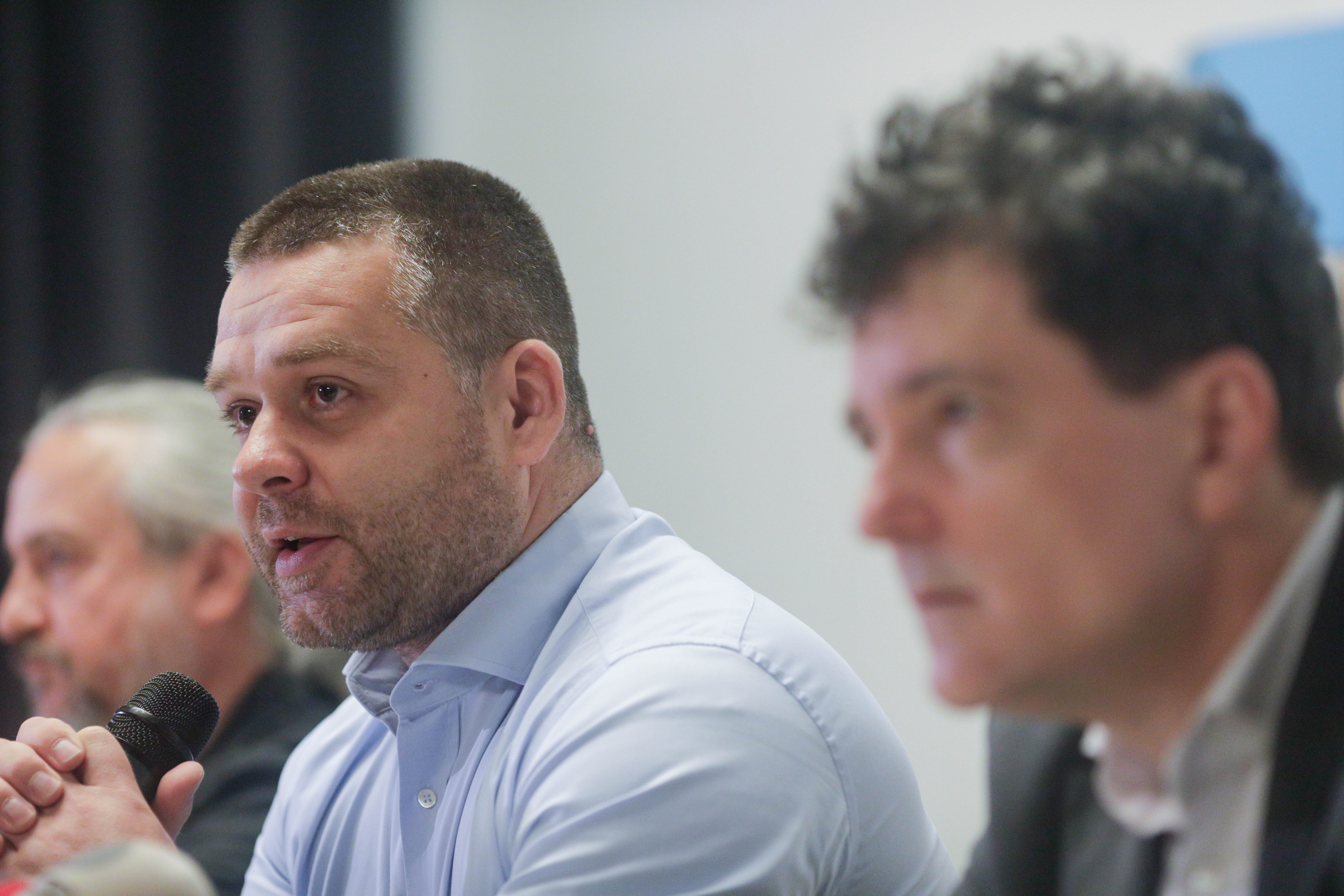 Ciprian Ciucu îl interoghează pe Nicușor Dan: „De ce protejează PSD?”