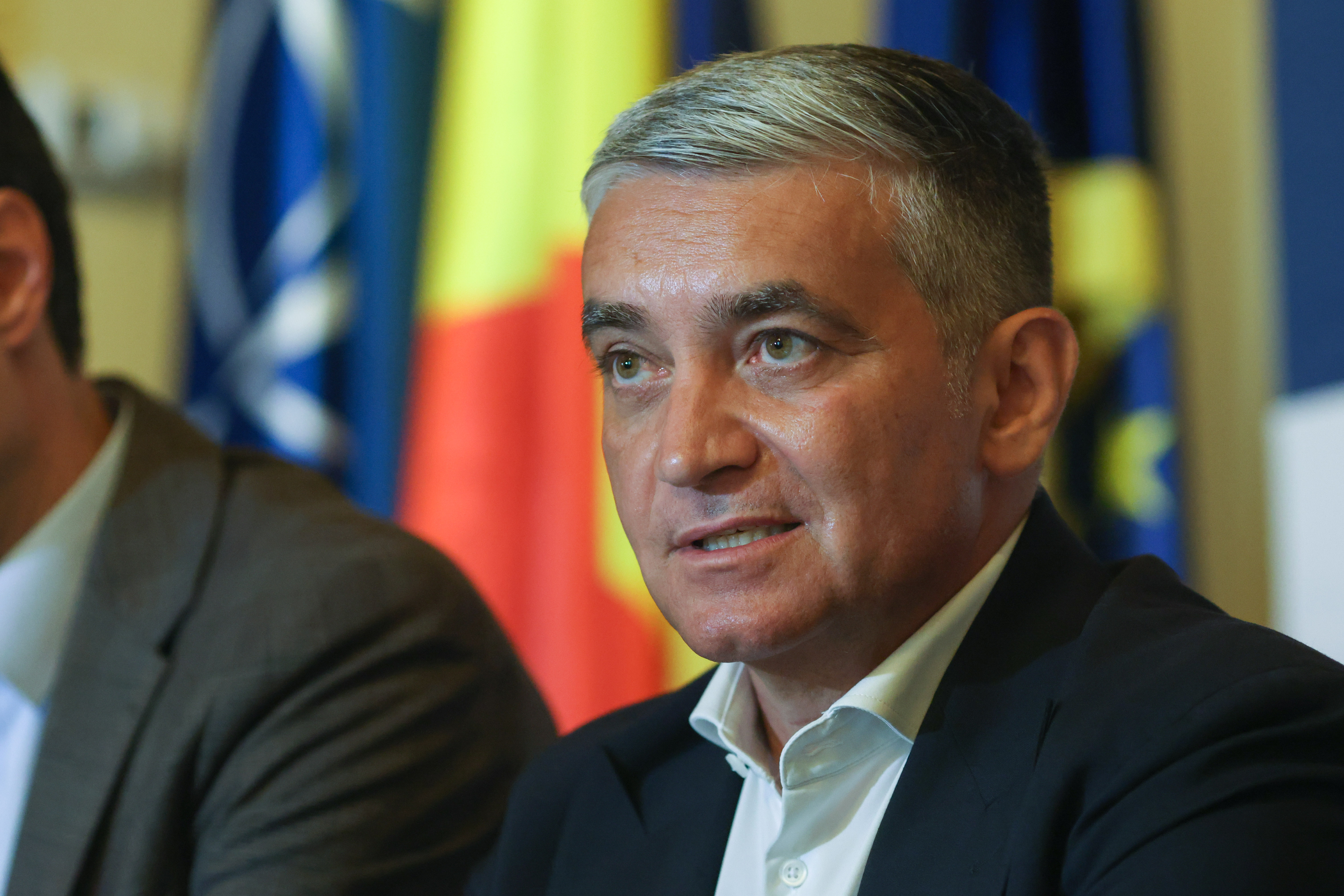 Prefect PNL, acuzat că apără un primar reținut într-un dosar de corupție