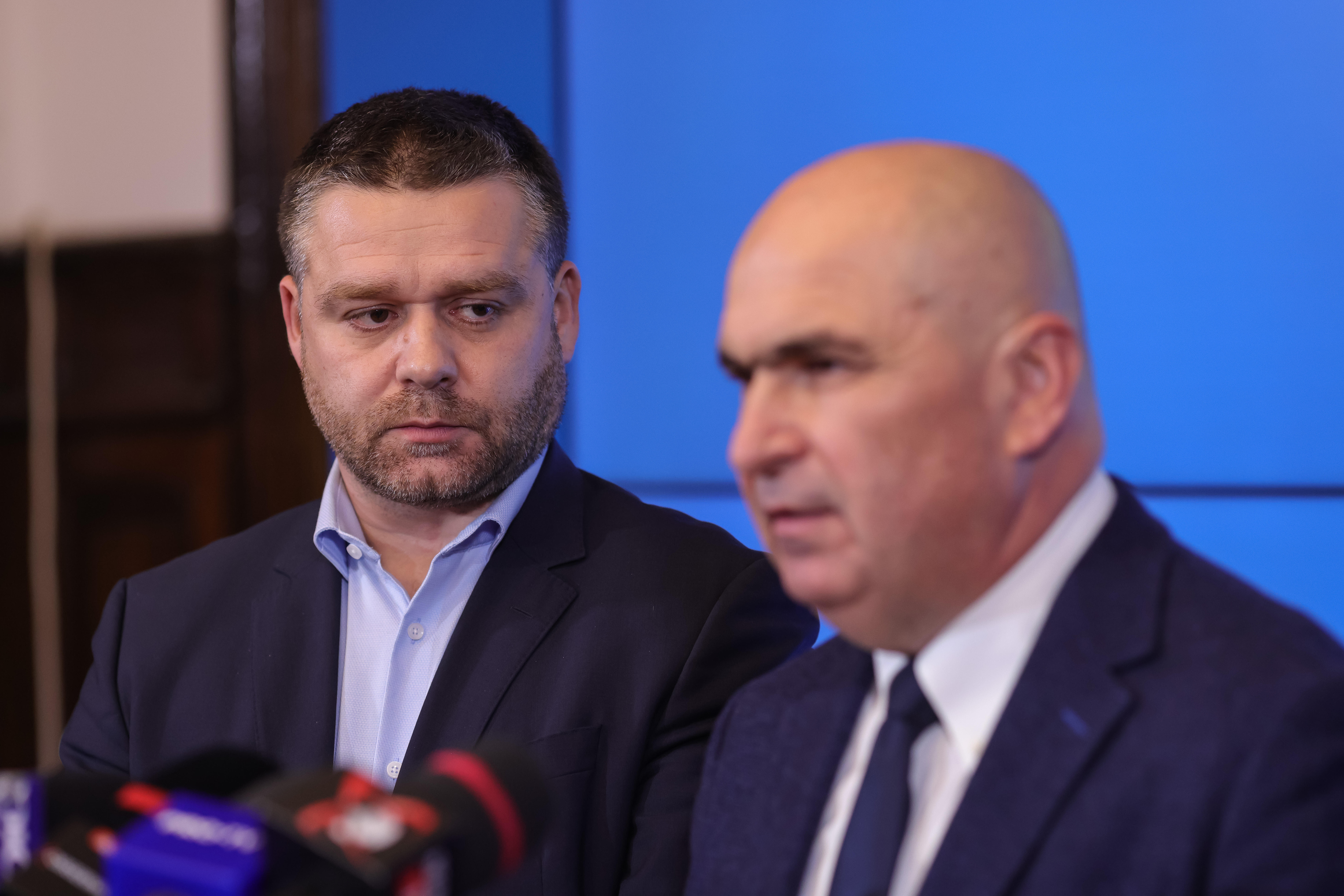 PNL, replică pentru Grindeanu: "Nu e mare dragoste în coaliție"