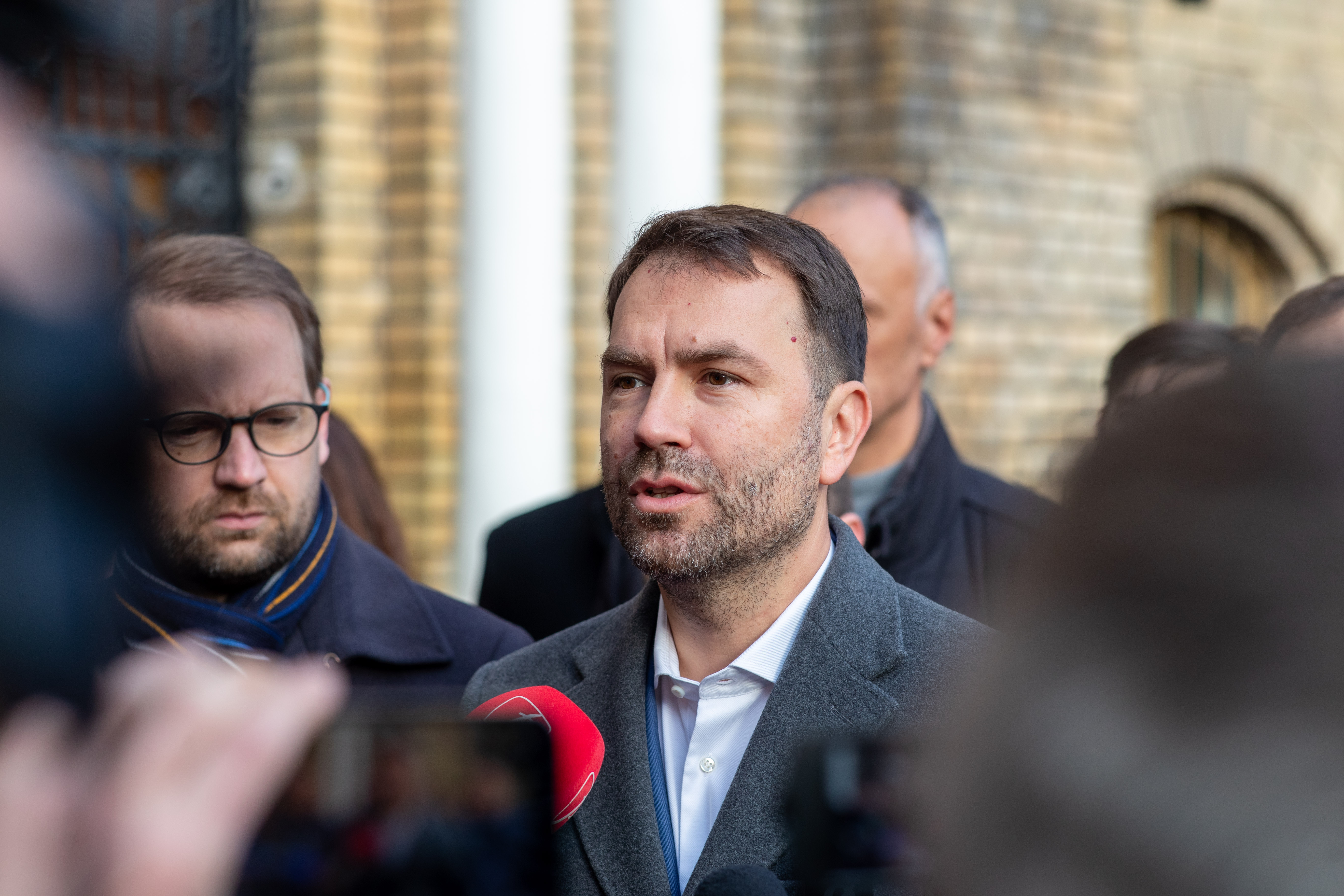 Drulă acuză PNL de promovarea extremismului: Ciucu, implicat în campania pro-Georgescu pe TikTok!