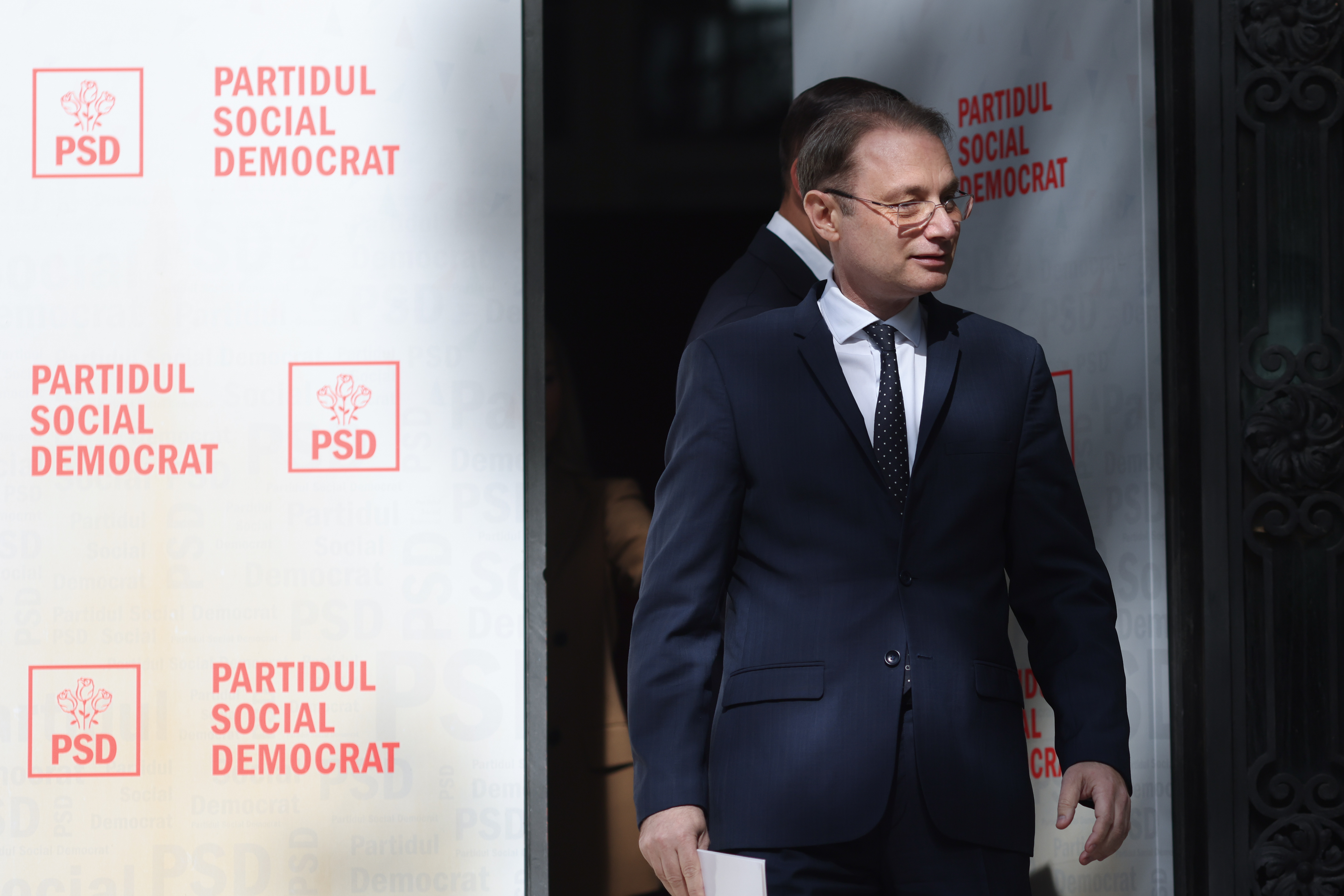 Luca Niculescu, în fața votului decisiv din Parlament. După 5 luni și două săptămâni, România poate avea din nou guvern cu puteri depline