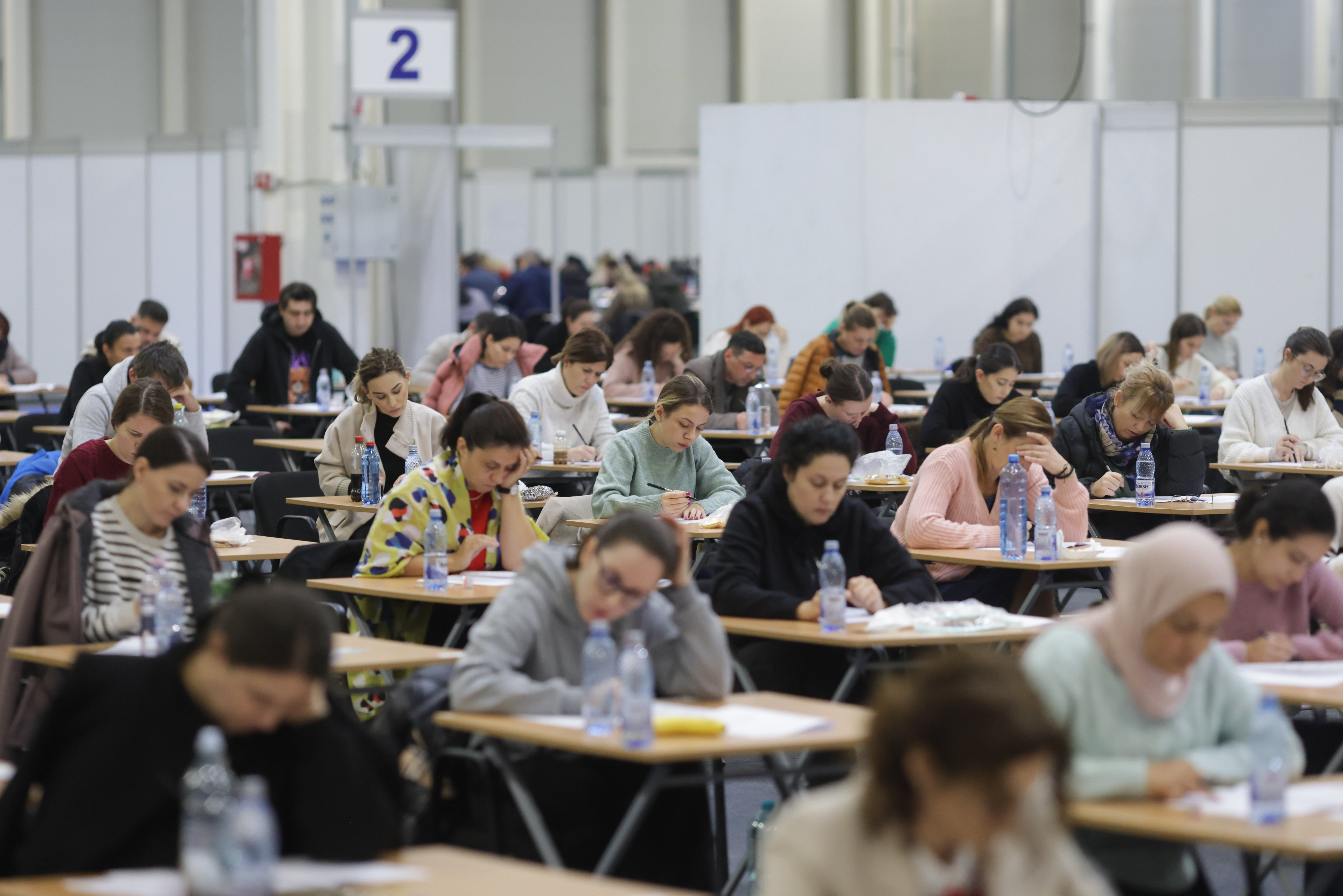 Medici de top explică de ce au ales Terapia Intensivă, deși puteau avea un rezidențiat mai ușor