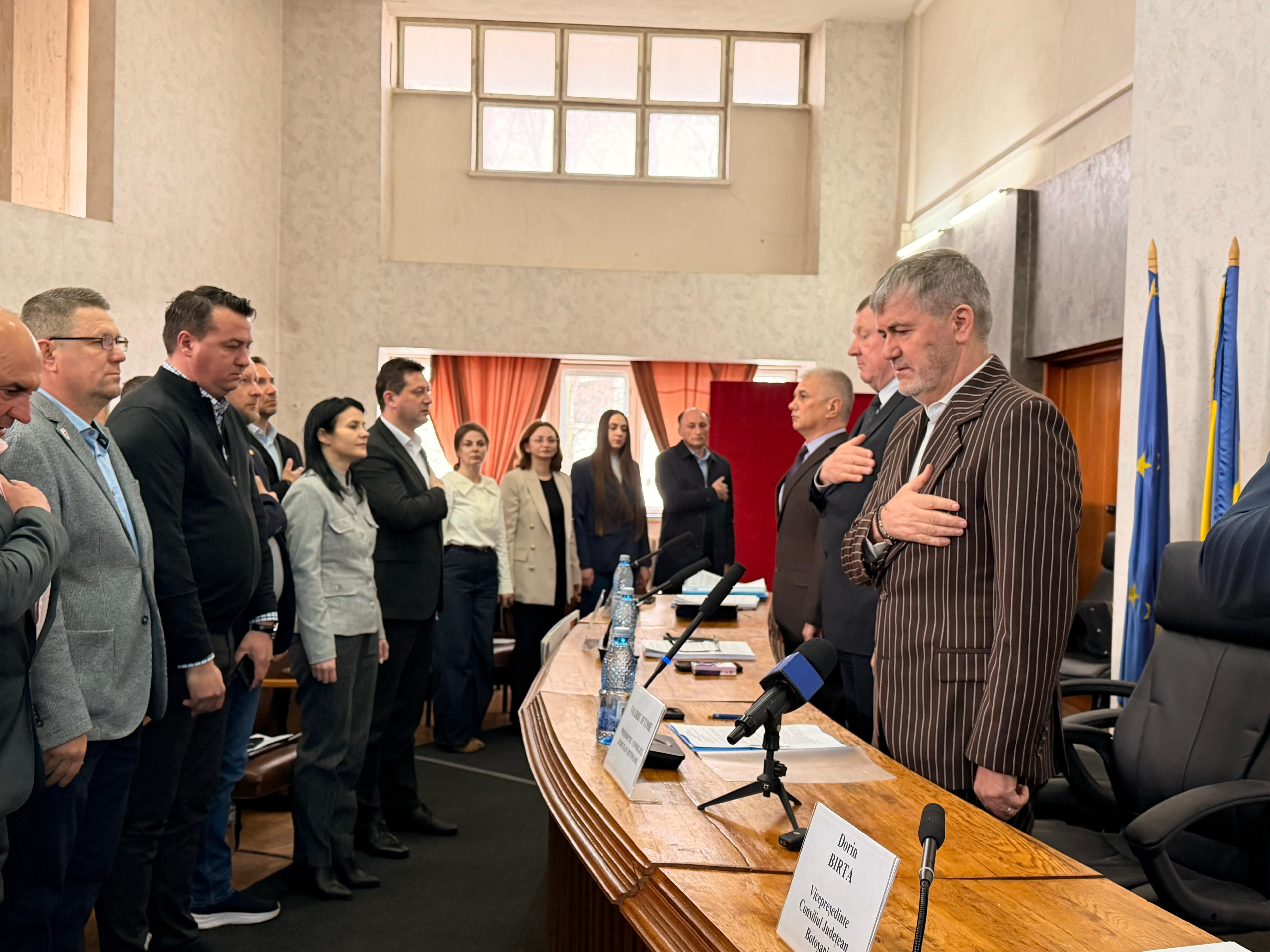 iftime il ia pe nistor administrator public