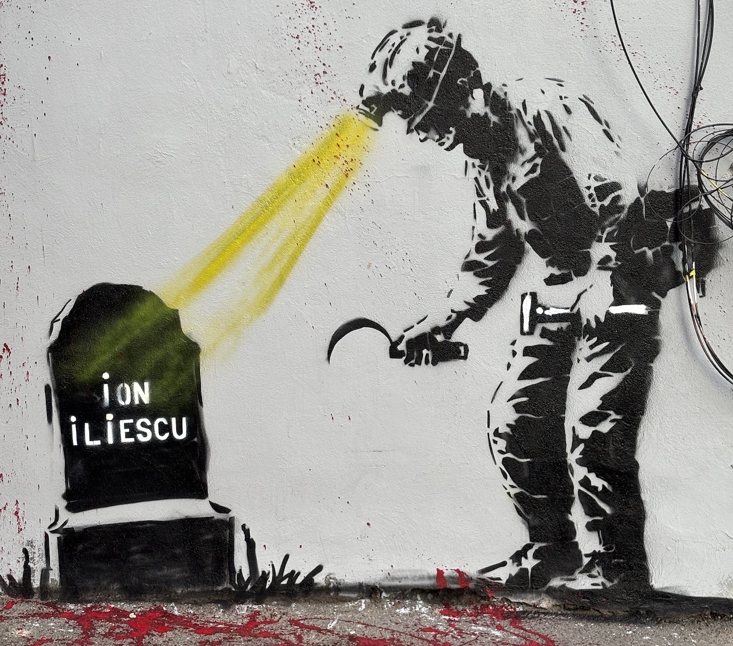 „Banksy de România”, artistul anonim care a umplut Bucureștiul cu desene cu impact social puternic: „Orice artist are obligația să spună adevărul”