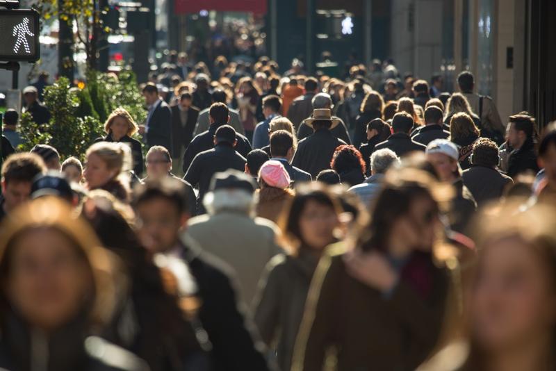 Europenii care au uitat cum arată banii lichizi. Suedezii spun că trec luni întregi fără să atingă vreo bancnotă