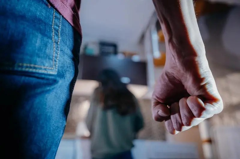 Victimele violenței domestice, scutite de taxa de timbru la divorț și partaj