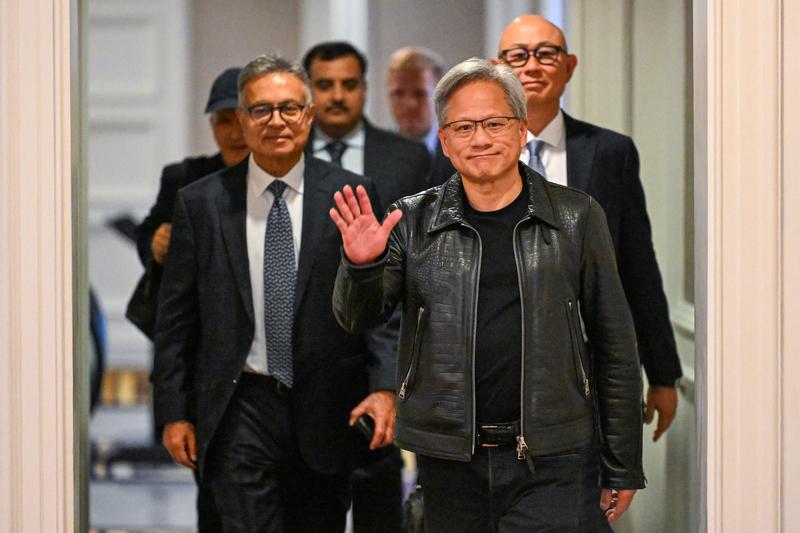 Șeful Nvidia, zboruri lunare în Taiwan pentru a cere cipuri