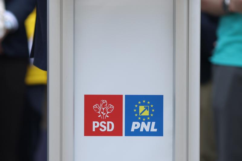 PNL Iași: Primarii PSD, "amenințați" să nu se vadă cu Bolojan
