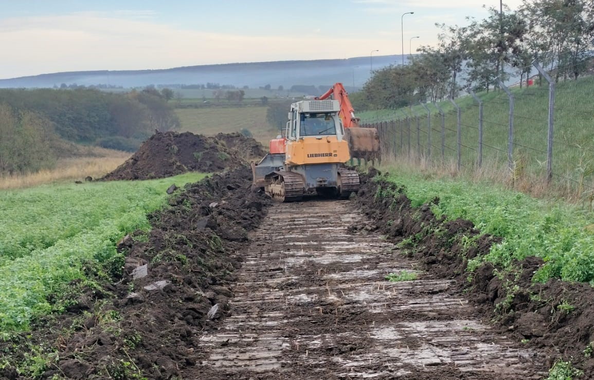 Alunecări de teren la depozitul de la Stăuceni, au început lucrările de stabilizare a digului 