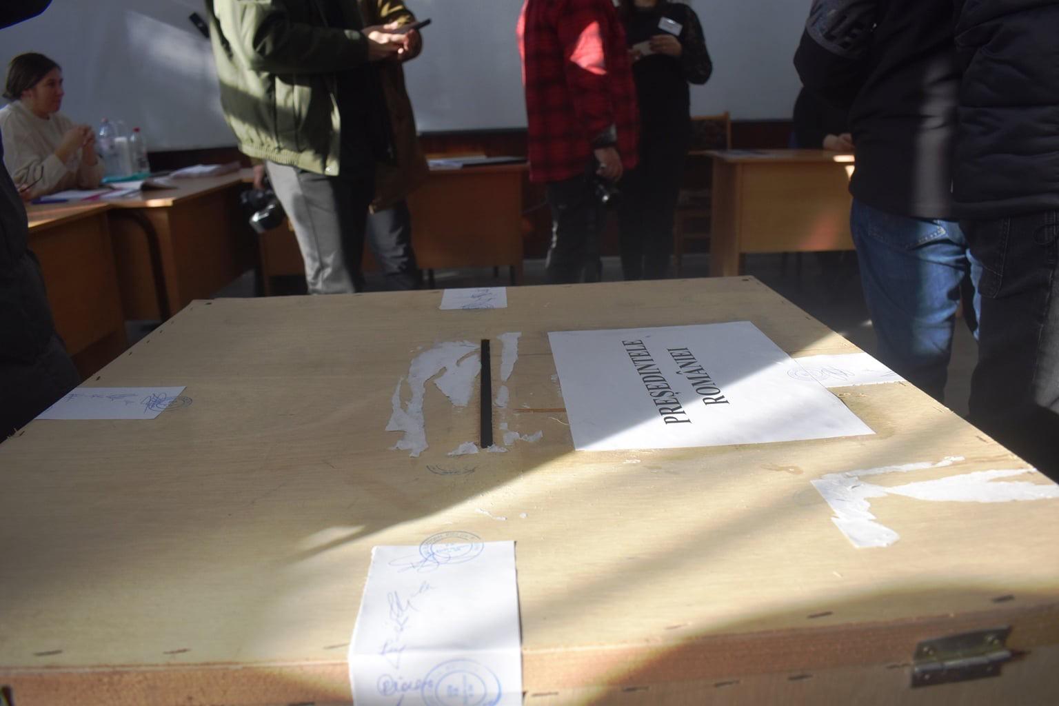 ORA 17:00 - PREZENȚA la vot în județul Botoșani: Peste 10.000 de persoane au votat pe liste suplimentare 