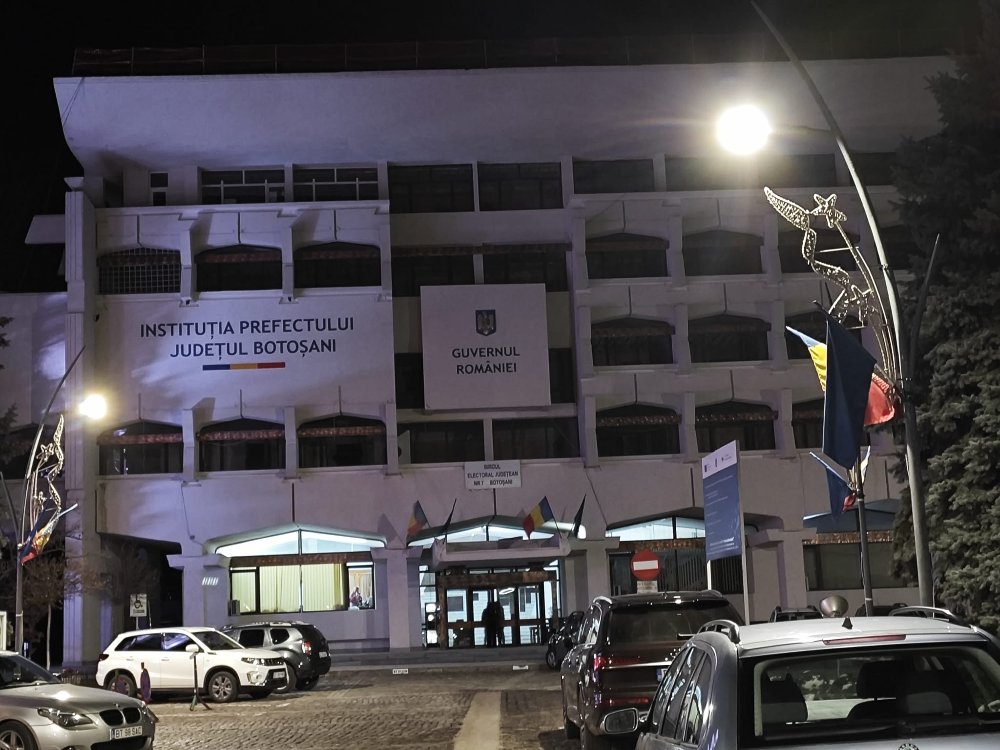 Noapte albă la Biroul Electoral Județean: Aproape 150.000 de buletine trebuie să fie renumărate la Botoșani 