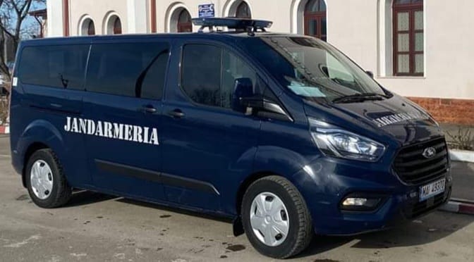 Trei bișnițari amendați de jandarmii botoșăneni 