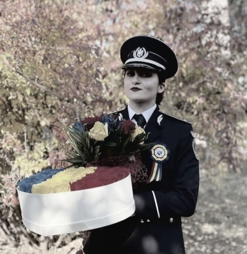 Polițista moartă în accident plânsă de colegi: Vei rămâne mereu în inimile noastre 