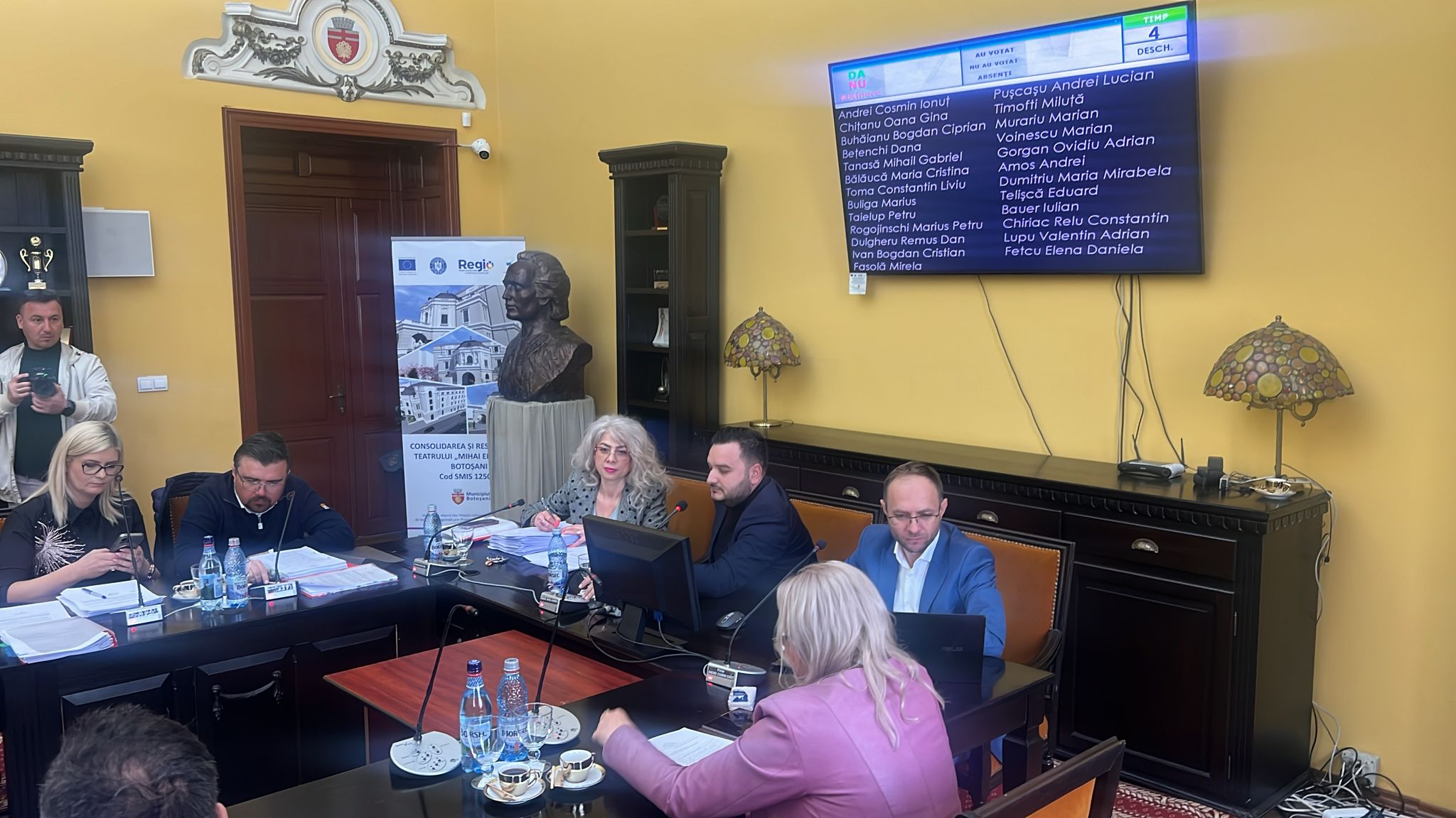 ACUM: Cea mai importantă ședință a anului a început cu mesaje de condoleanțe – VIDEO 