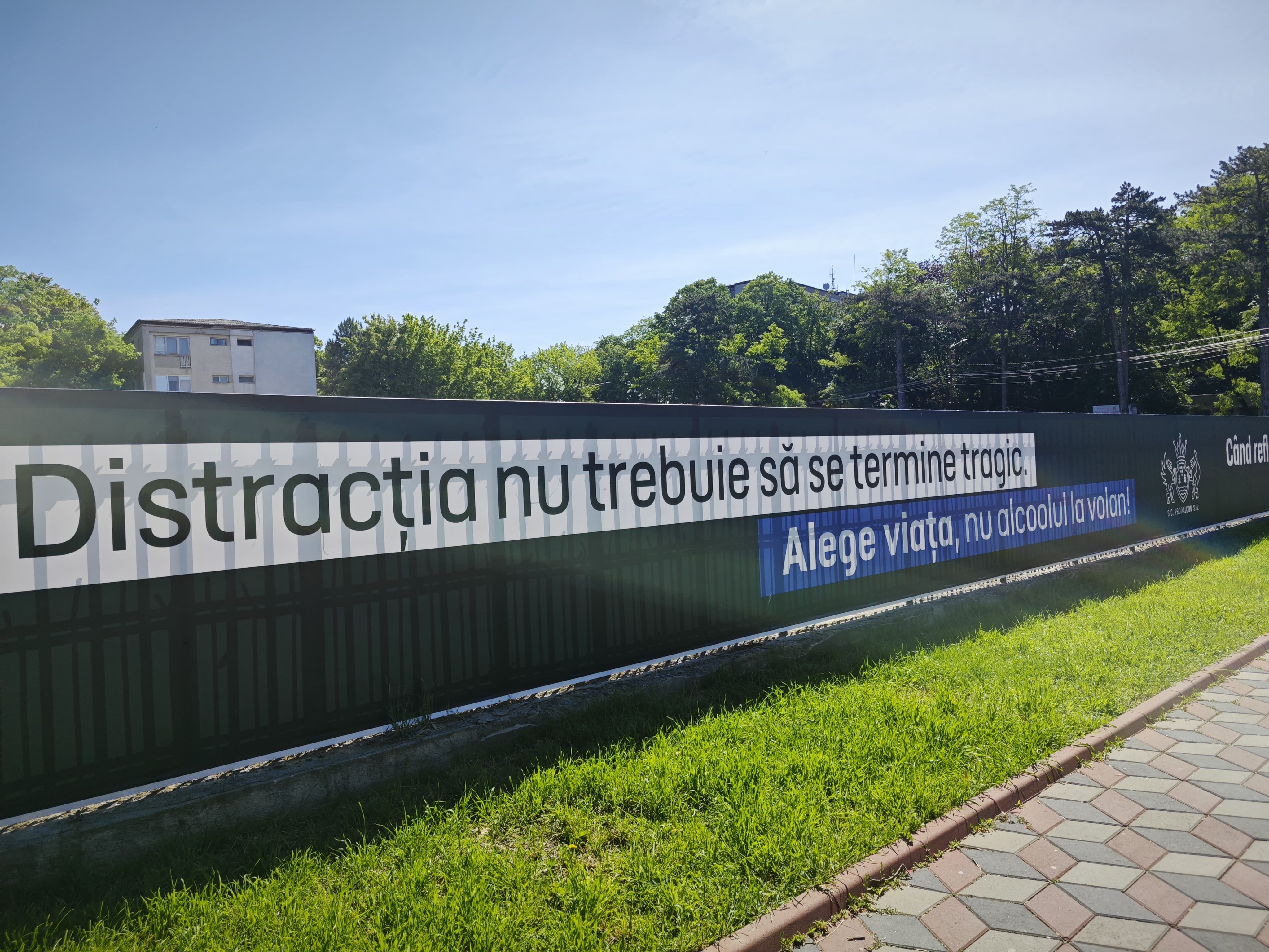 CLIPUL ZILEI: Când viața ta valorează mai mult decât un pahar 