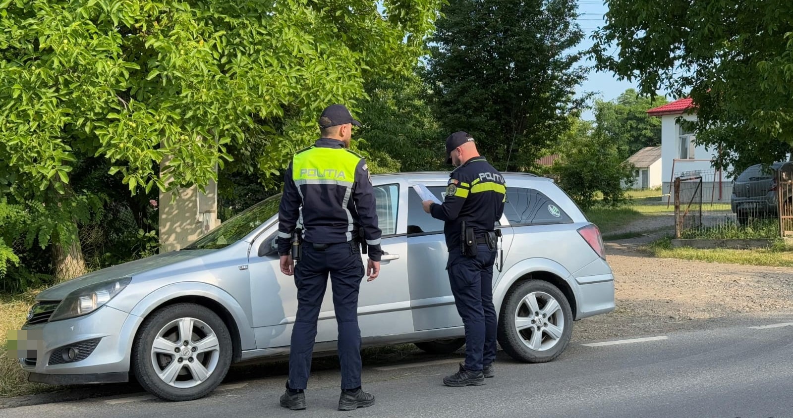 Filtre la Dorohoi: Mașini oprite și zeci de șoferi amendați 