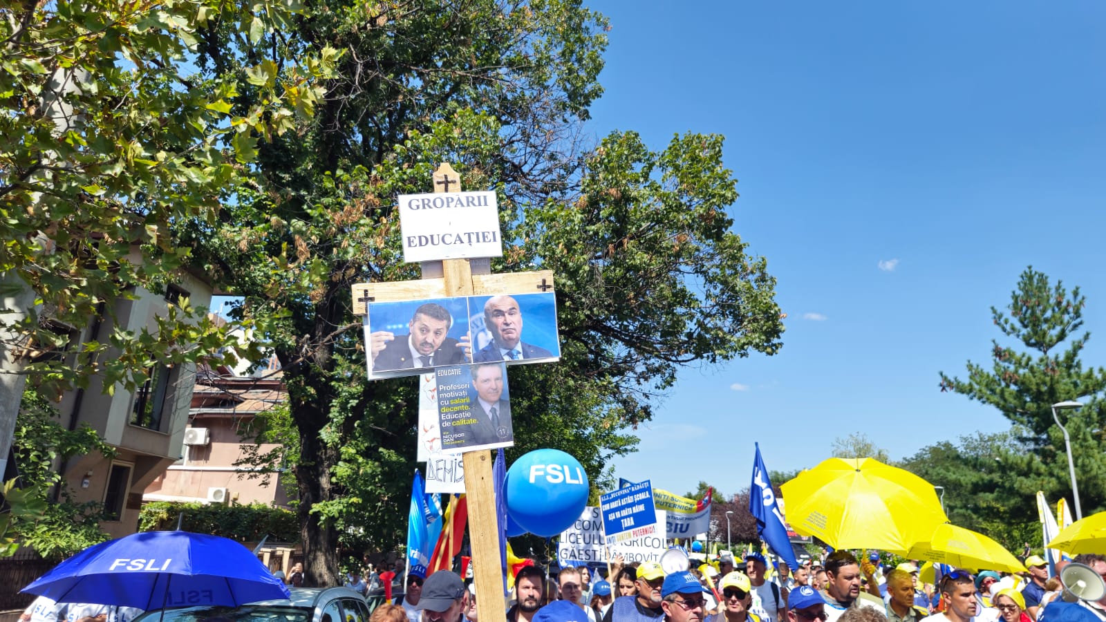 Sindicatele din educație amenință cu greva generală după discuțiile cu Nicușor Dan