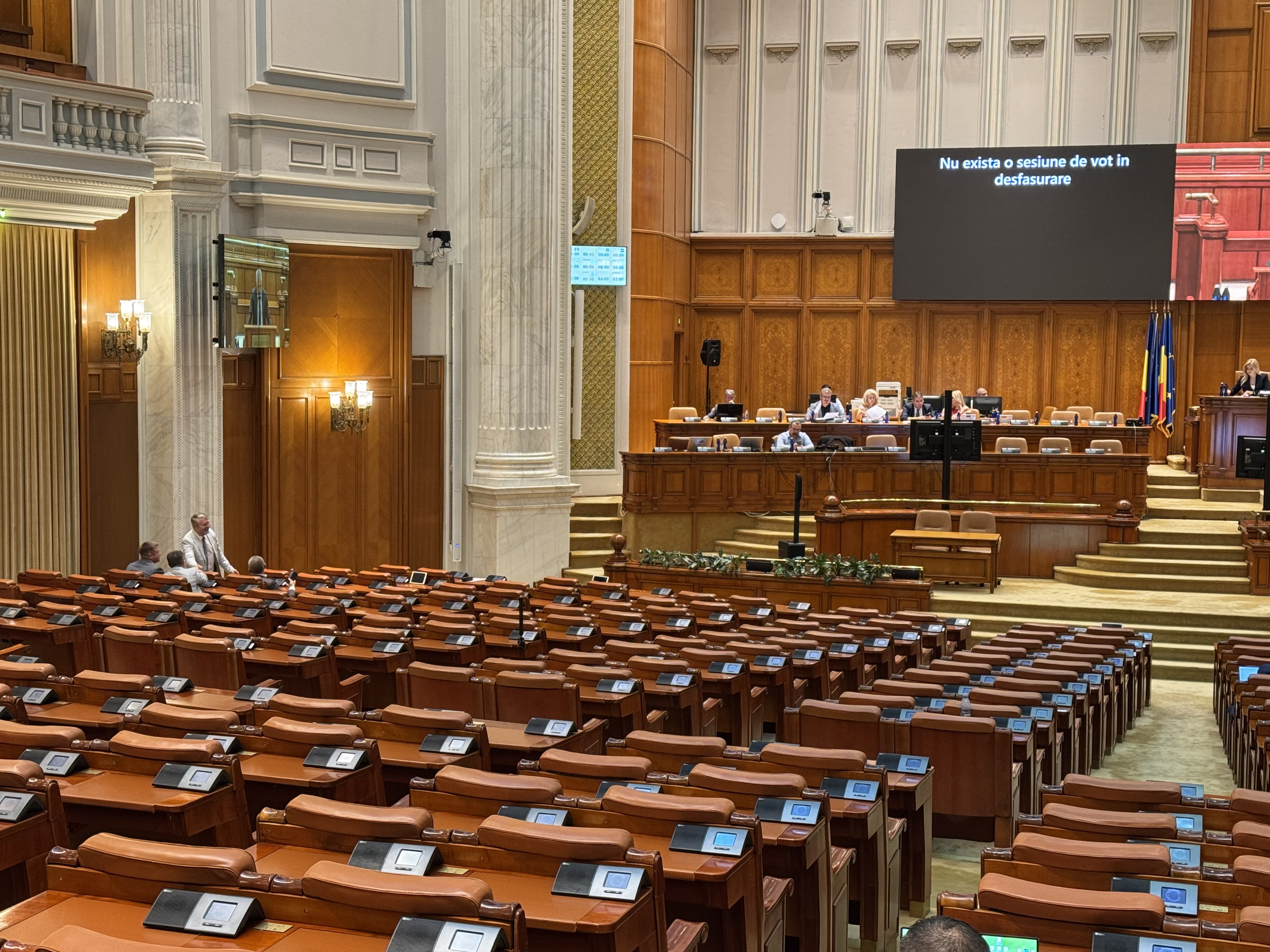 PNL și USR boicotează sedințele Camerei Deputaților. „E un protest împotriva alianței de guvernare PSD-AUR-S.O.S”
