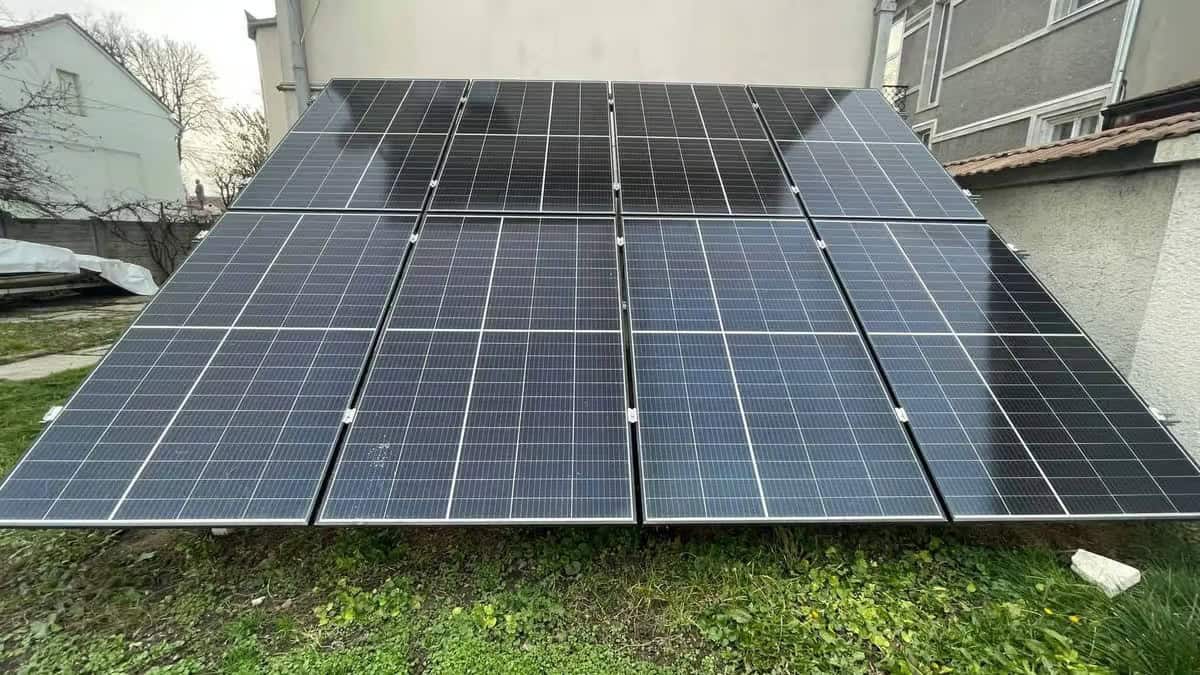 Statul ar putea garanta credite pentru panouri fotovoltaice: soluție propusă după blocajul Casa Verde