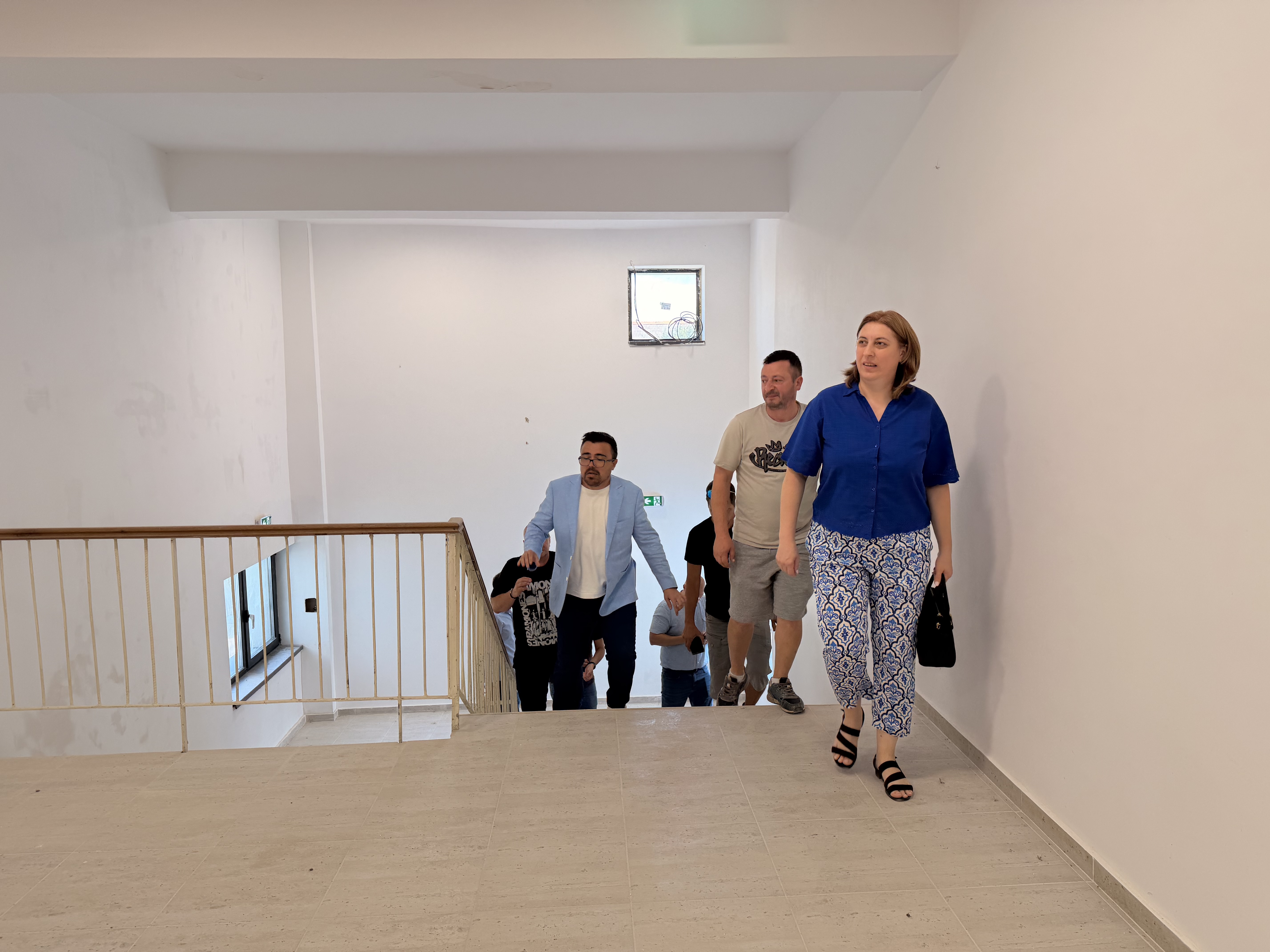 Părinții au intrat pe șantierul Școlii nr. 13: Viceprimarul promite vizite săptămânale pentru monitorizarea lucrărilor