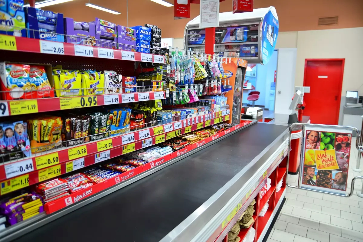 A intrat în vigoare Ordinul ANPC anti-shrinkflaţie: CE sunt obligaţi producătorii să pună pe etichetele produselor