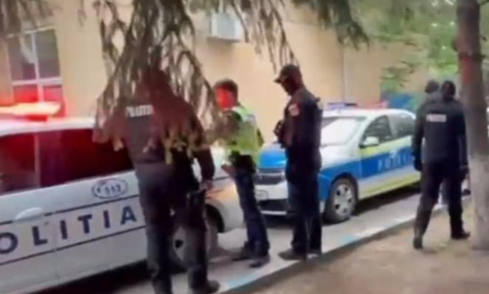 Un tânăr fotbalist l-au înjunghiat de 7 ori pe un bărbat: A fost arestat la domiciliu