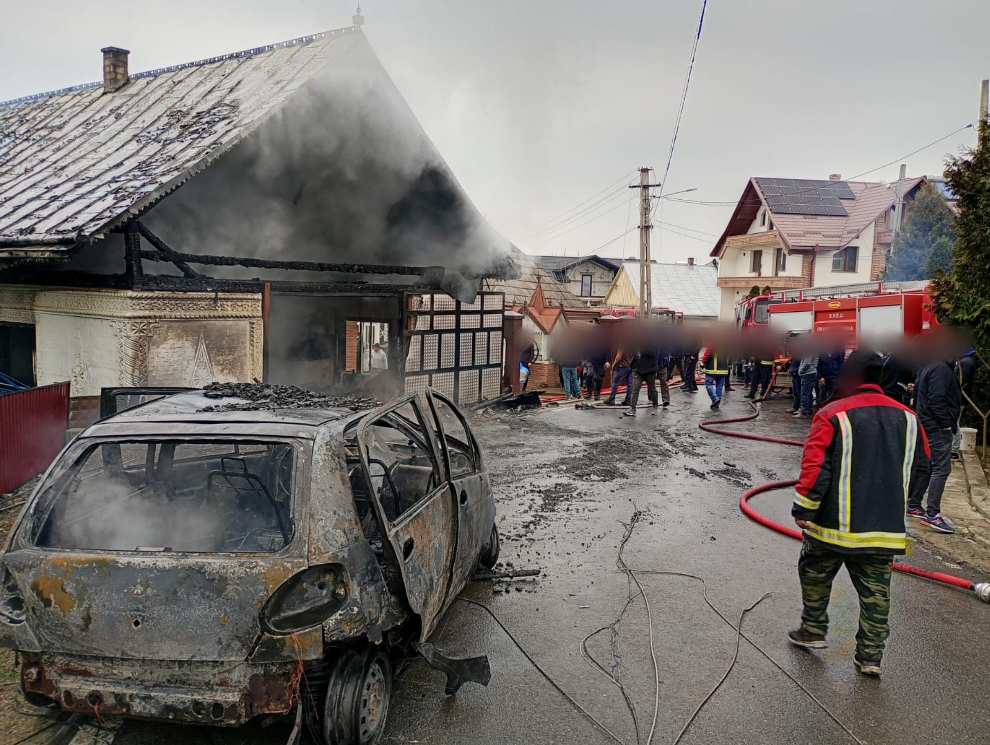 incendiu casa de locuit la Suceava