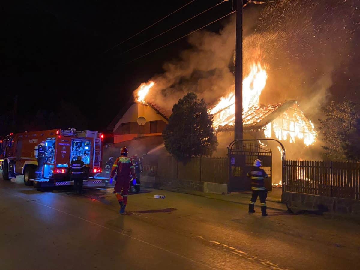 Nicio zi fără incendii la Botoșani: Încă o familie afectată de flăcări 